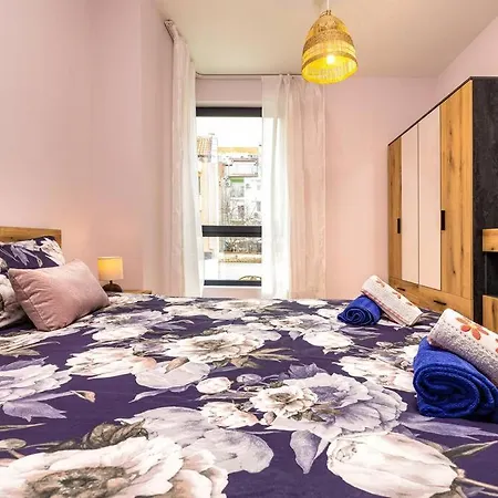 Brand New Modern 1br With Private Parking Included * プロヴディフ
